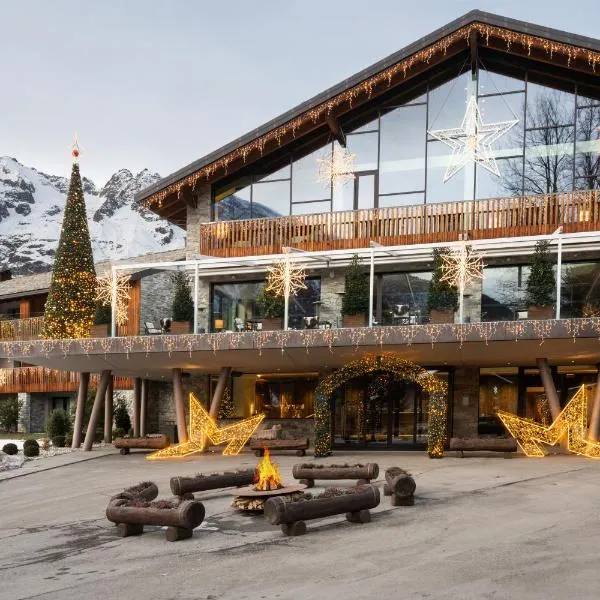 Grand Hotel Courmayeur Mont Blanc, by R Collection Hotels, hotell i Courmayeur