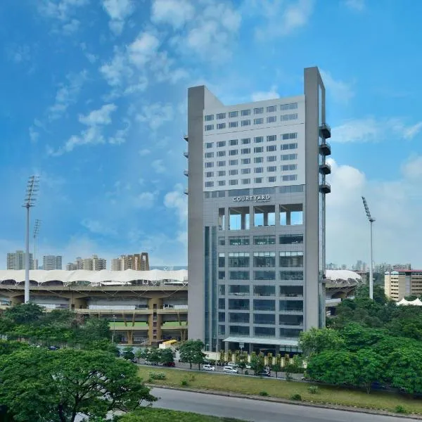 Courtyard by Marriott Navi Mumbai, hotel di Navi Mumbai