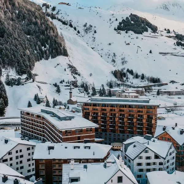 Radisson Blu Hotel Reussen, Andermatt, hotel v mestu Andermatt