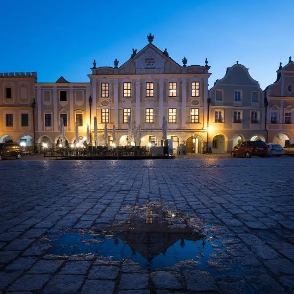 Hotel U Černého orla – hotel w Telczu