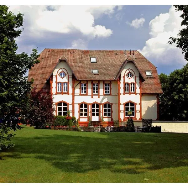 Villa Knobelsdorff – hotel w mieście Pasewalk