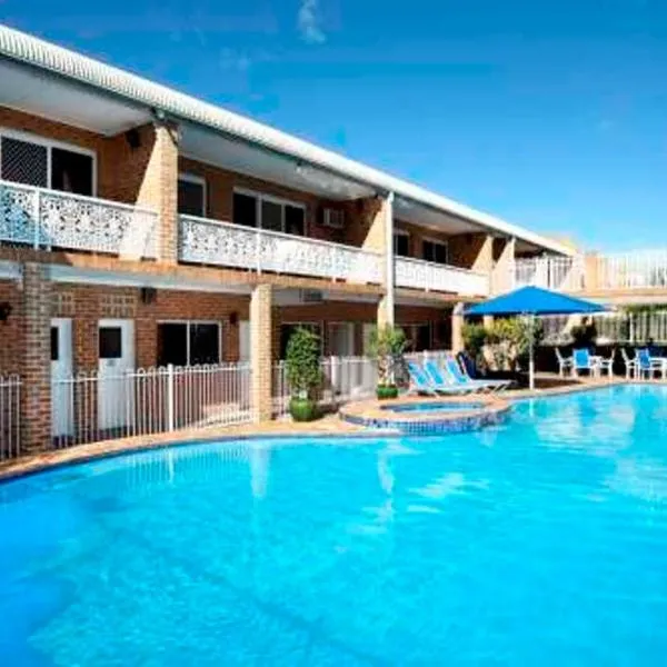 The Hermitage Motel - Campbelltown: Campbelltown şehrinde bir otel