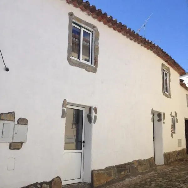 Thistle Cottage Alojamento Local, hotel in Castelo Branco