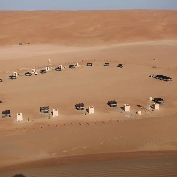 Desert Retreat Camp, готель у місті Al Wāşil