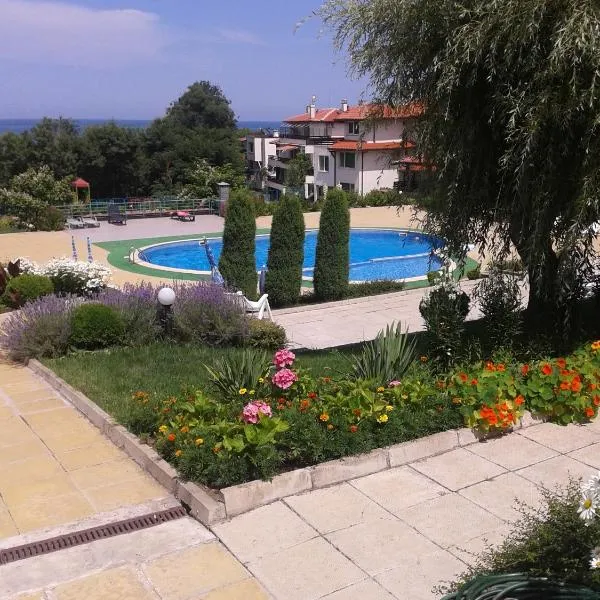 Caprice Apartment in Lozenec, hotel in Kiten