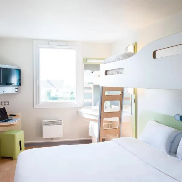 Ibis Budget Clermont Ferrand - Le Brezet - Aeroport, hotel em Clermont-Ferrand