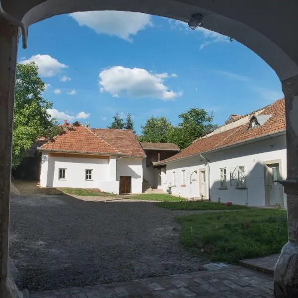 Plitzner Belvárosi Apartmanház, hotel u gradu Eger