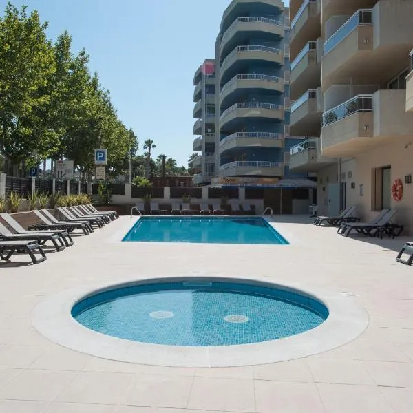 Aparthotel California, hotel em Salou