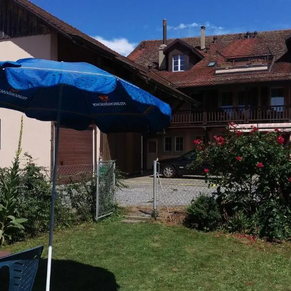 Au P'tit Bonheur, hotel din Yverdon-les-Bains