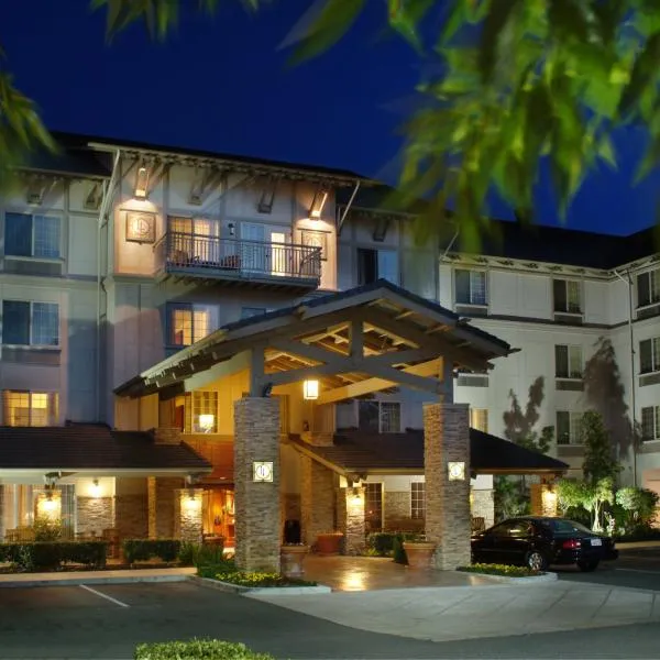 Larkspur Landing Extended Stay Suites Roseville, hotel di Roseville