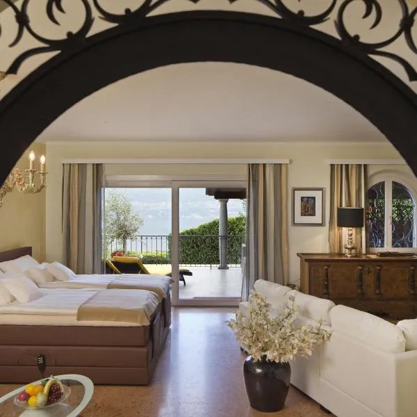 Boutique Hotel Albergo Brione, hotel u Locarnu