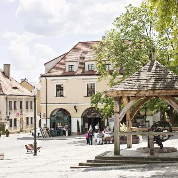 Hotel Pod Ciżemką, hotel Sandomierzben