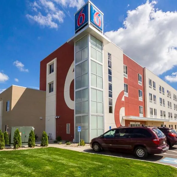 Motel 6-South Bend, IN - Mishawaka, khách sạn ở South Bend