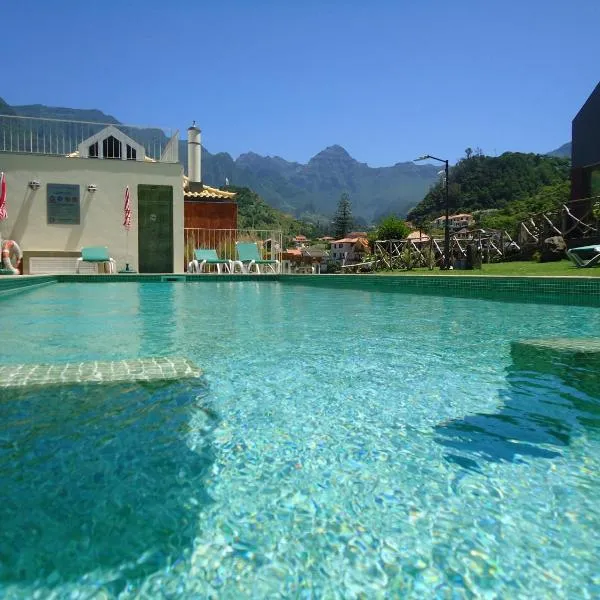 A Casa Estrelícia-Dourada Garcês, hotel São Vicente