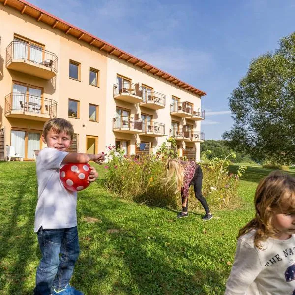 Familien Hotel Krainz, hotel u gradu 'Loipersdorf bei Fürstenfeld'