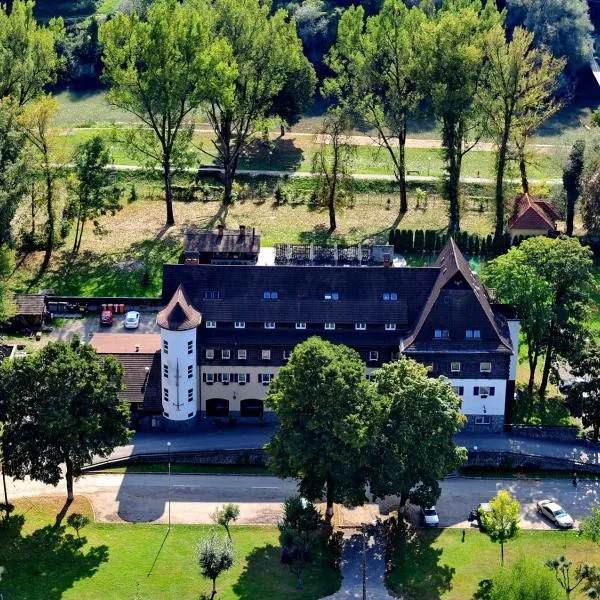 Hotel Gradina Morii, hotel em Săpînţa