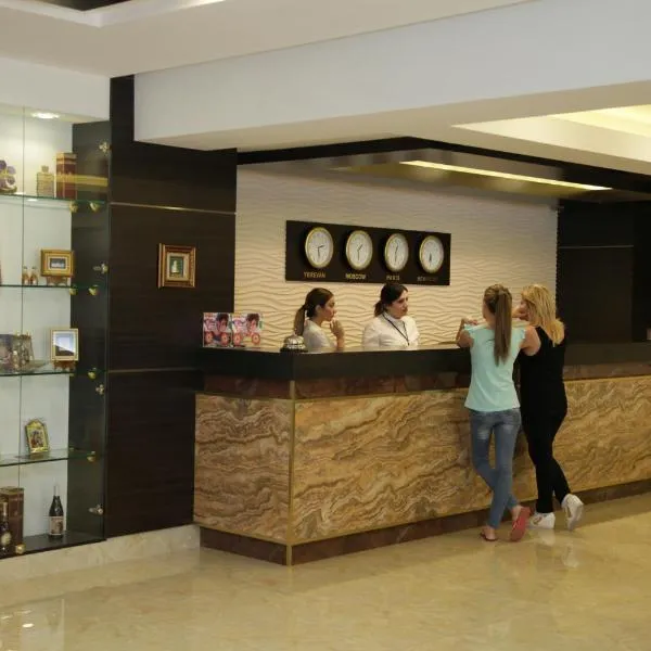 Shirak Hotel, hotell Jerevanis