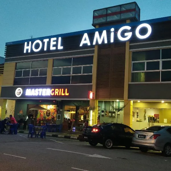 Amigo Hotel, hotel di Kampong Bota Road