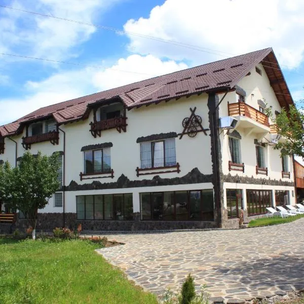 Pensiunea Lacramioara, hotel in Sacel