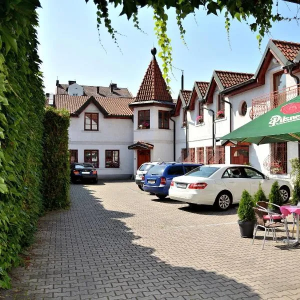 Hotel Atrium, hotel i Lázně Bohdaneč