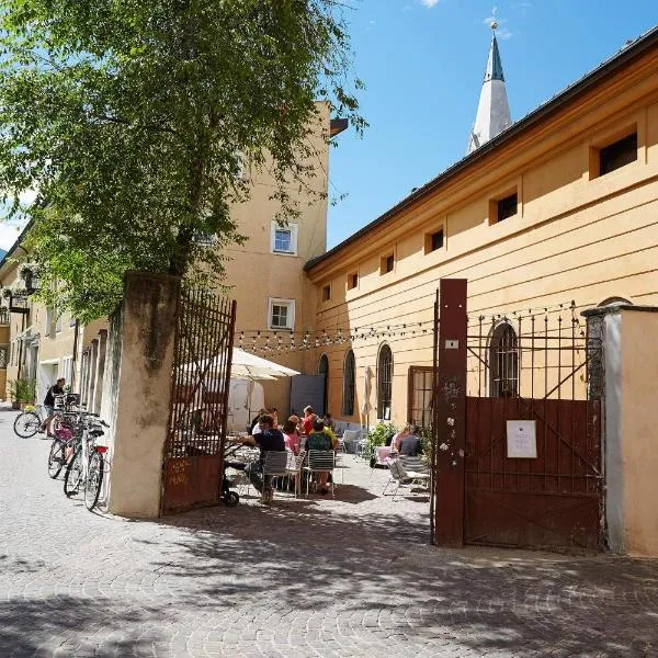 Alter Schlachthof, hotelli kohteessa Bressanone