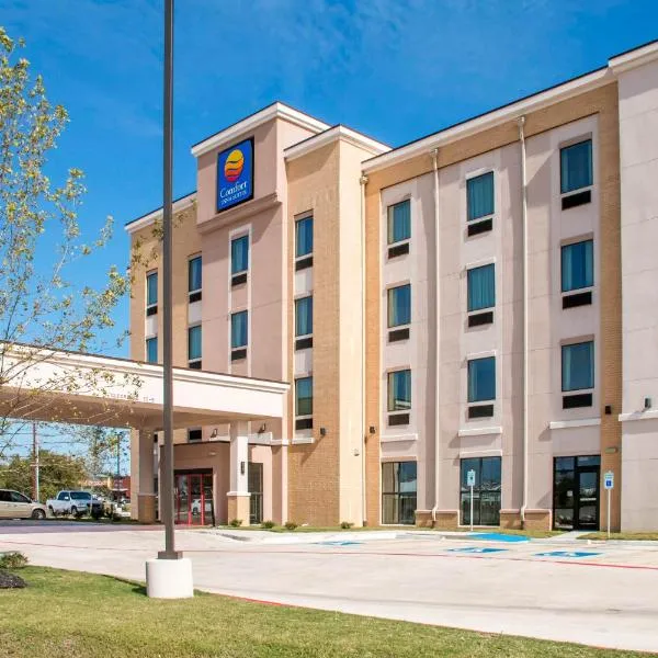 Comfort Inn & Suites San Marcos, hotel en San Marcos