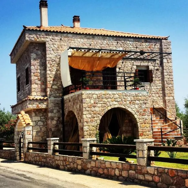 Niko's Stone Guest House, hotel v destinácii Gytheion