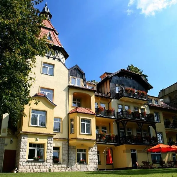 Villa Carmen, hôtel à Kudowa-Zdrój