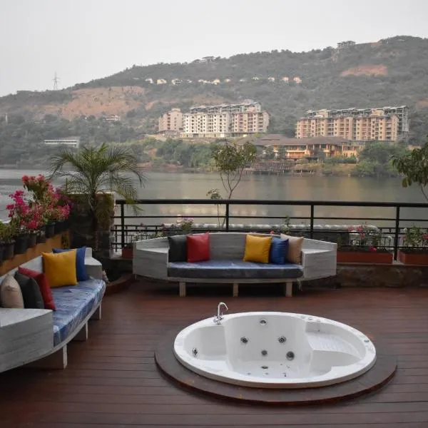 Lavasa Lake Palace, hotel in Lavasa