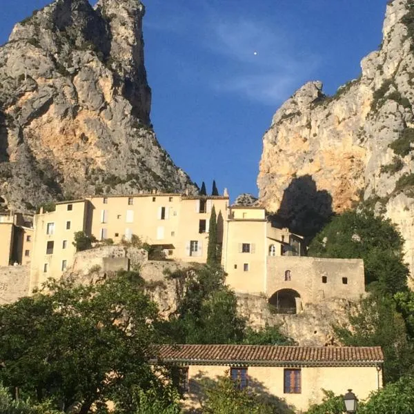 Hôtel Particulier des Lumières, hotell sihtkohas Moustiers-Sainte-Marie