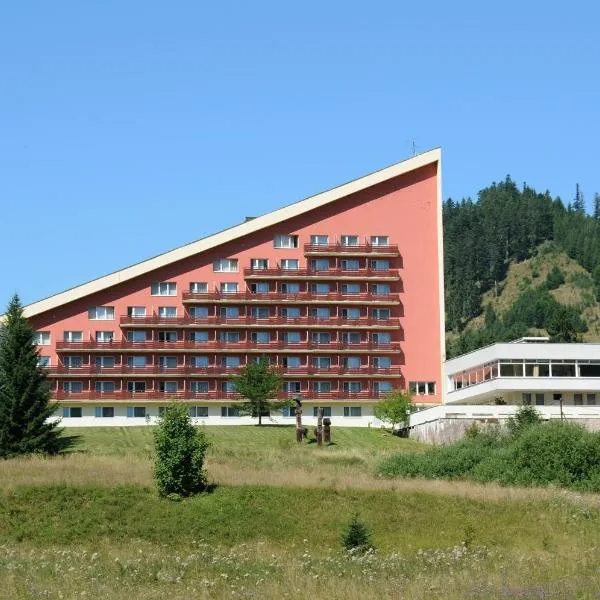 Hotel SOREA MÁJ, hotel sa Liptovský Ján