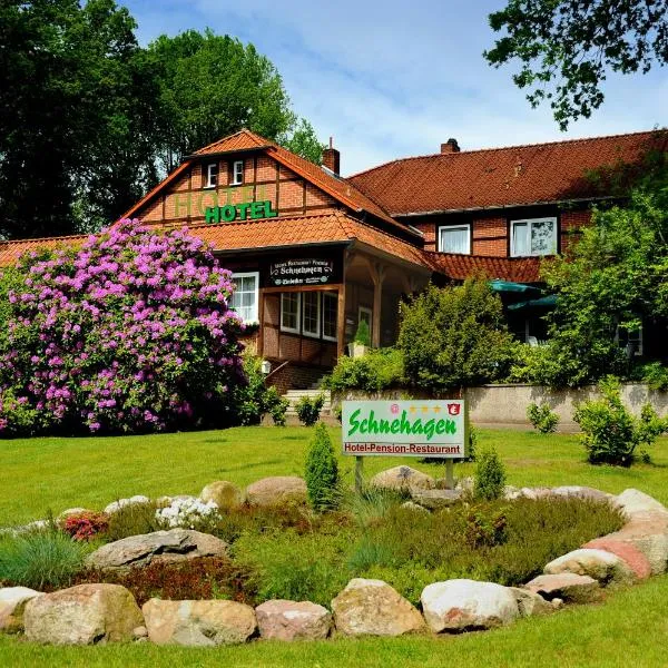 Hotel Schnehagen, hotel di Walsrode