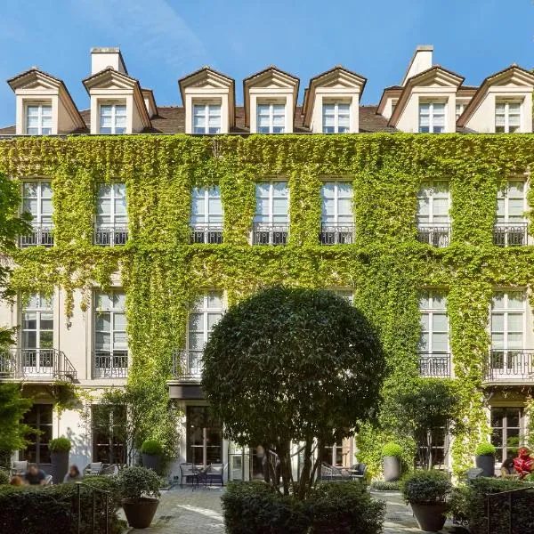 Le Pavillon de la Reine & Spa, Place des Vosges – hotel w Paryżu