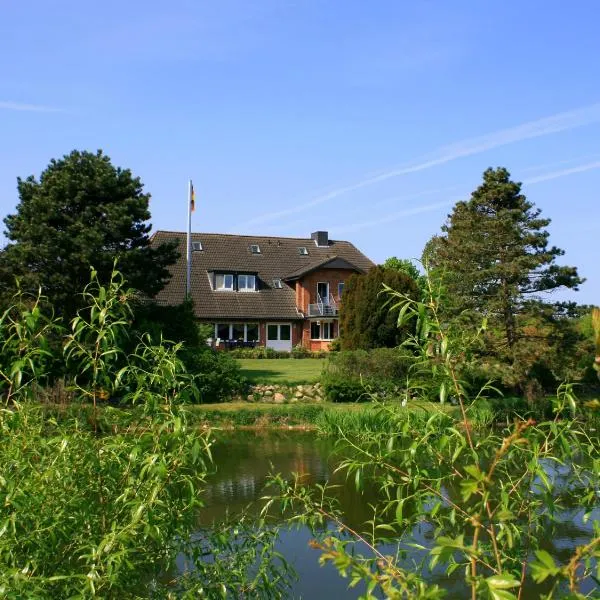 Landhaus Jägerhof, hotel u gradu 'Plön'