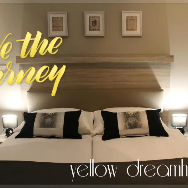 Yellow Dreamhouse, hotel u Postojni