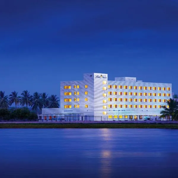 Hotel Naveen Lakeside, hôtel à Hubli