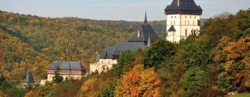 Burg Karlštejn: Hotels in der Nähe