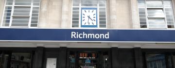 Hotel berdekatan dengan Stesen Richmond