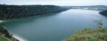 Hoteles cerca de Lago de Chalain