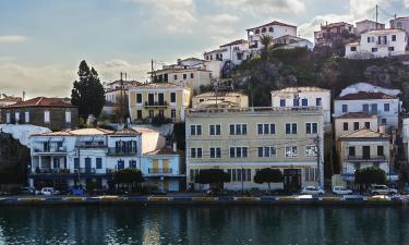 Hotele w pobliżu miejsca Port Poros