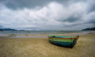 Hotel berdekatan dengan Pantai Zimbros