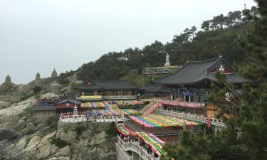 Hótel nærri kennileitinu Haedong Yonggung Temple