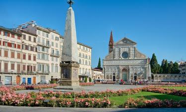 Santa Maria Novella -kirkko – hotellit lähistöllä