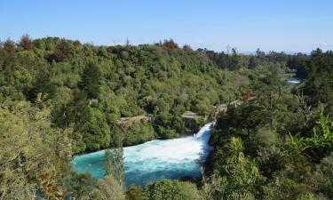 Huka Falls के पास वाले होटल