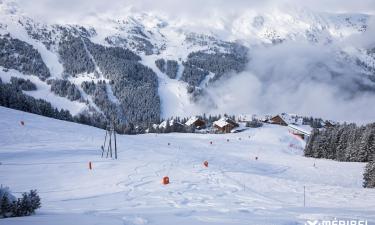 Hoteli v bližini znamenitosti Adret Ski Lift