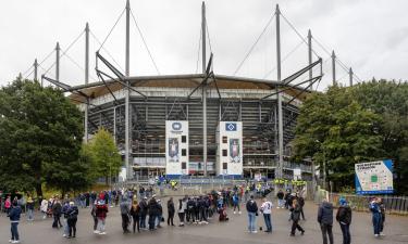 Hoteluri aproape de Volksparkstadion