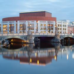 Muziektheater (Nederlandske opera)