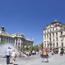 Praça Karlsplatz (Stachus)