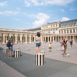 Colonnes de Buren