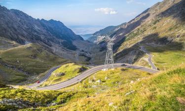 Hoteller med basseng i Transfagarasan